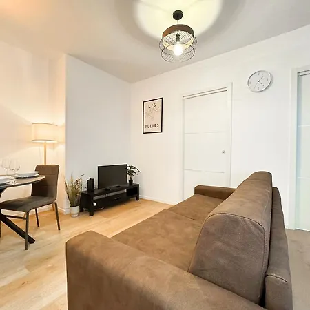 Loft Con Balcone 20 Minuti Dal Duomo Olympic Village דירה מילאנו