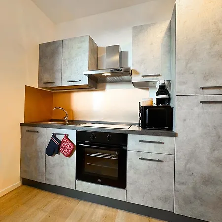 Loft Con Balcone 20 Minuti Dal Duomo Olympic Village דירה